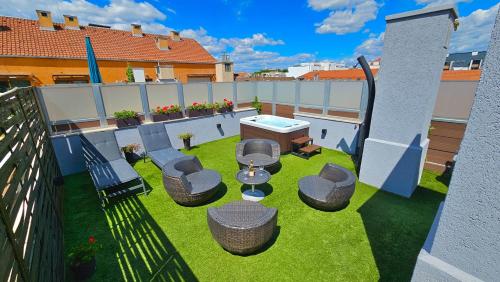 Jacuzzi Tuscany Terrace Apartment Free parking