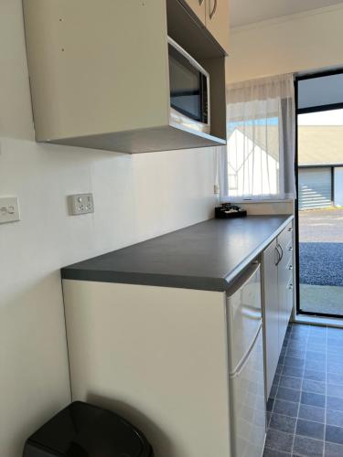 ห้องครัว, Magnolia Court Motel in โอโพทิกิ