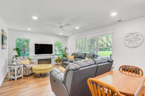 Newly Built Home Near Morrison Rockwood State Park in Fulton (IL)