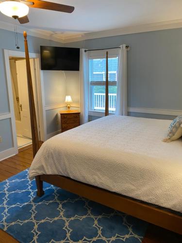 Spouter Inn Bed & Breakfast - image 3