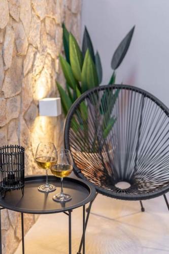 Charming Boho Haven - Luxurious Escape in Thisseio 3 5
