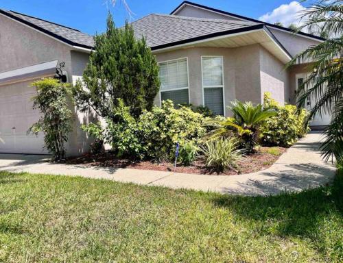 Her Majestys Villa, 4 bed, games room, private pool in Davenport, USA
