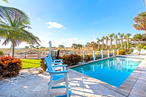 Sunset Breeze - Beachfront Pool Home - Monthly Rental