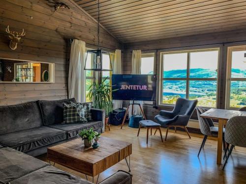 Spacious cabin with a fabulous view and a sauna