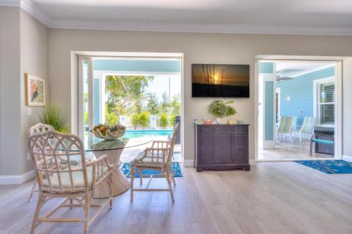 Dream Vacation Beach House in Clearwater Beach, USA