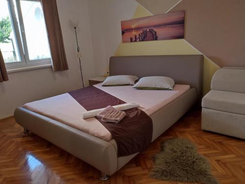 Two-Bedroom Apartment with Terrace and Sea View image 8