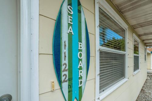 Sea Board Pool Home - Monthly Vacation Rental in Clearwater, USA