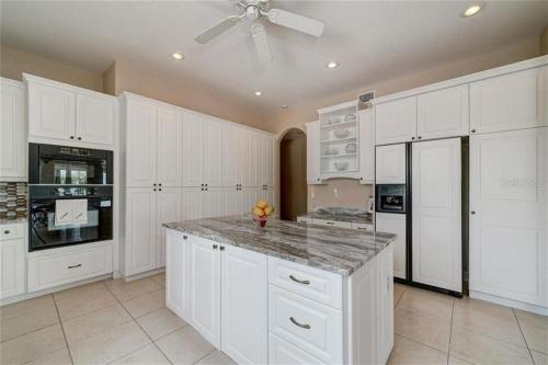 Sweet Escape - Monthly Beach Rental in Clearwater Beach, USA