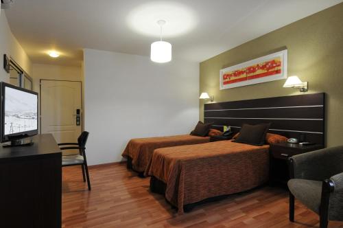 Standard Triple Room image 3
