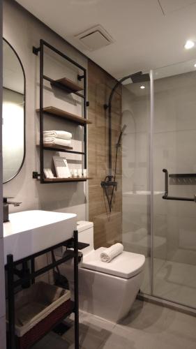 Shower, Acro Residences in Malolos