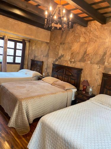 Family Room room in Hotel Casa Victoria
