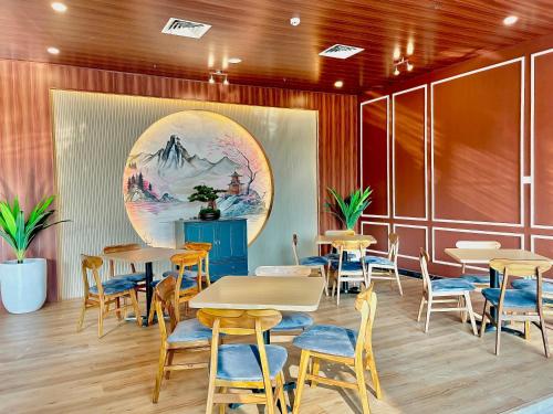Restaurant, Nemuru Grand Suites in Tebet