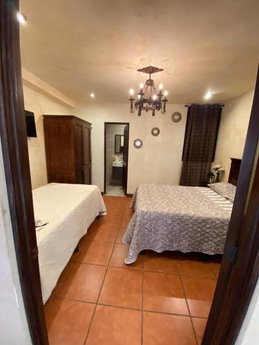 Hotel Casa Victoria, Antigua Guatemala (photo 4)