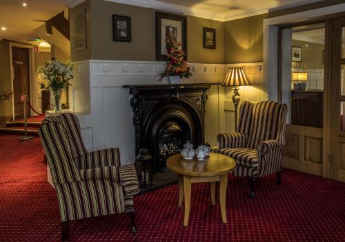 Instalaciones, Percy French Hotel in Strokestown