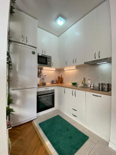 Kitchen, Vila Brezine in Petrovac