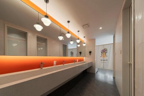 吃山02救赎青年旅店 吃山02救赎青年旅店