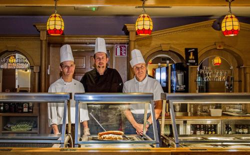 Instalaciones, Percy French Hotel in Strokestown