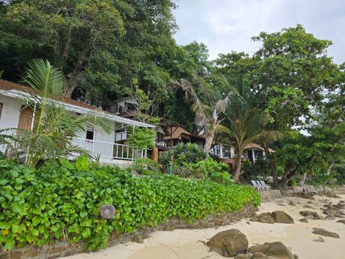 Phi Phi Private Beach Resort
