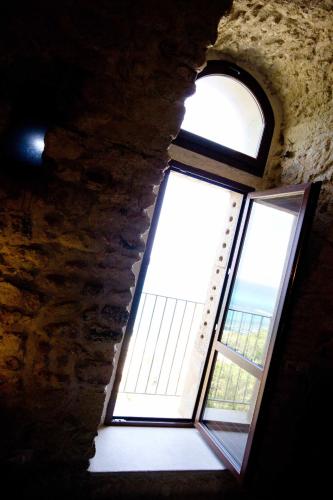 One-Bedroom Apartment with Terrace image 8