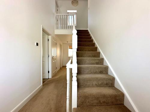 Large Detached 5 bedroom House in Bicester in Chesterton