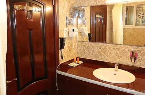 Mariana Hotel, Dubai (photo 9)