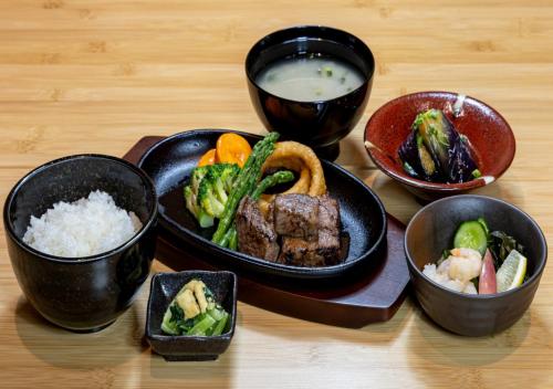 Food and beverages, 虎屋別館 in Kotoden-Kotohira Station