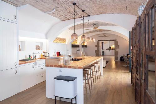 A historic XVI century beach home near Barcelona