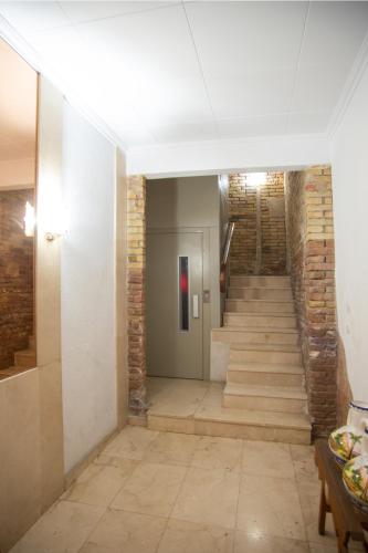 Előcsarnok, Apartament Perebep de Linyola in Liñola