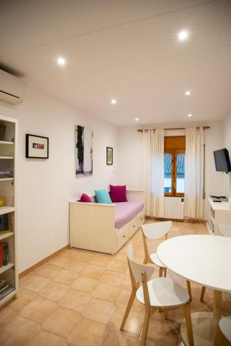 Létesítmények, Apartament Perebep de Linyola in Liñola