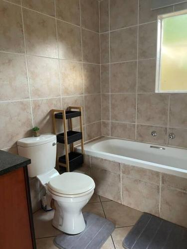 2Bed Apt in Lovely Complex Peaceful 2Bed Apt in Lovely Complex Peaceful