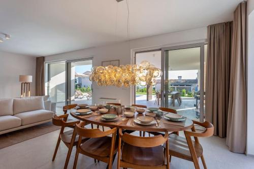 Design Villa Emily White near Rovinj in 巴萊