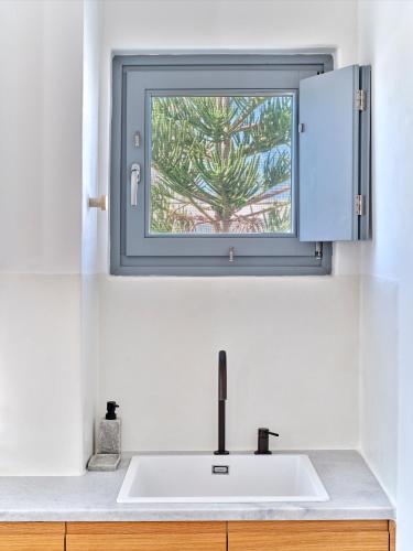 Ekos Unique Cycladic Home - Private Pool Ekos Unique Cycladic Home - Private Pool