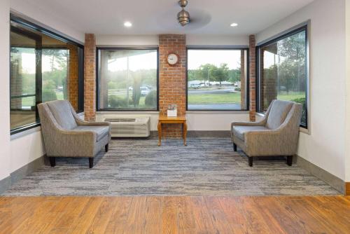 Baymont by Wyndham LaGrange in LaGrange, USA