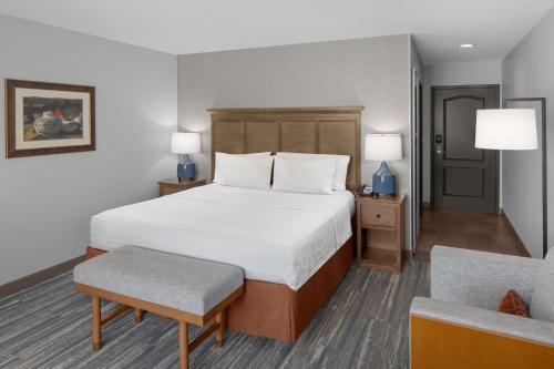 Hampton Inn & Suites Springdale/Zion National Park - image 11