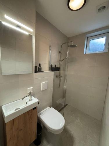 Bed and Breakfast Heerenveen Centrum met Privé Sauna en Jacuzzi (Bed and Breakfast Heerenveen Centrum met Prive Sauna en Jacuzzi) in Heerenveen