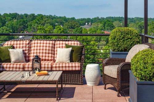 588274467 Graduate by Hilton Charlottesville