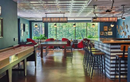 588274573 Graduate by Hilton Charlottesville