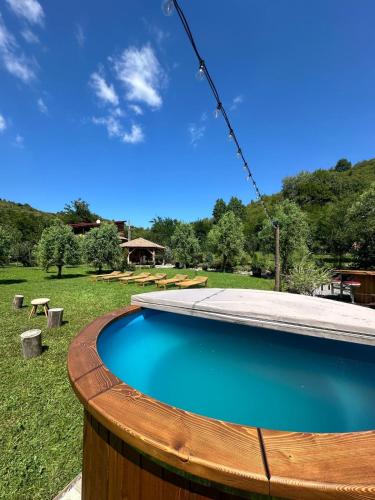 Country Chalet, Praid
