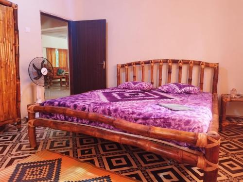 Senegambia Birding Lodge - Full board - Bird Photohide in Kunkujang Jattaya