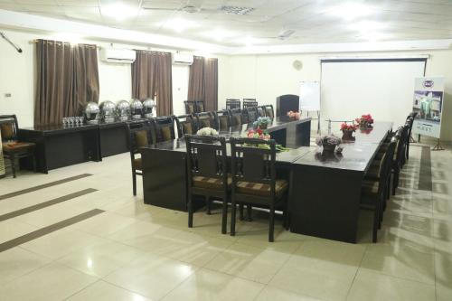 Hotel Grace Inn