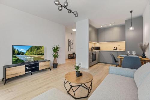Air Fruit Apartment - With parking, Bratislava