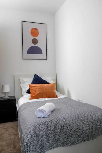 Durham - Long Stays, Contractors, Central, Дарем (фото 8)
