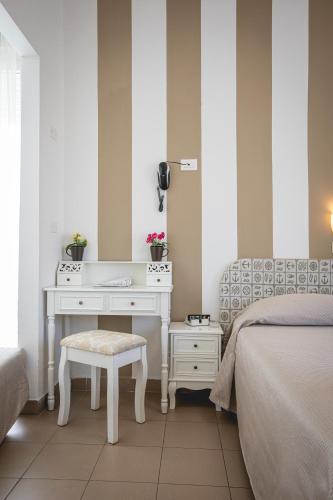 Hotel Ronchi - image 2