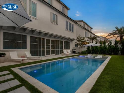 Five-Bedroom House room in Verisun - 40 Elysee Court home