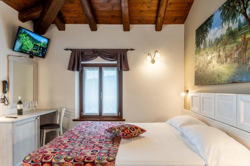 Book the Double Room Double Room