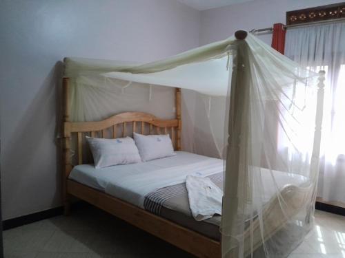 Single Room image 1