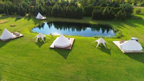 Viesnīcas āriene, Glamping Rusne in Rusne
