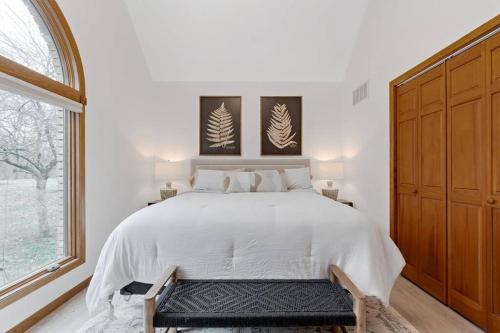 Lake Mansion On The Hill wPanoramic Views & Dock