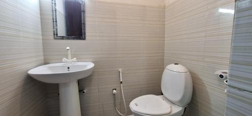 Independent Two Bedrooms Appartment with kitchen - image 13