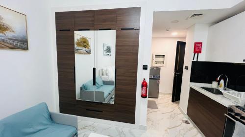 Olivz Residence Furnished Cozy Studio Apartment, Dubai (Foto 9)